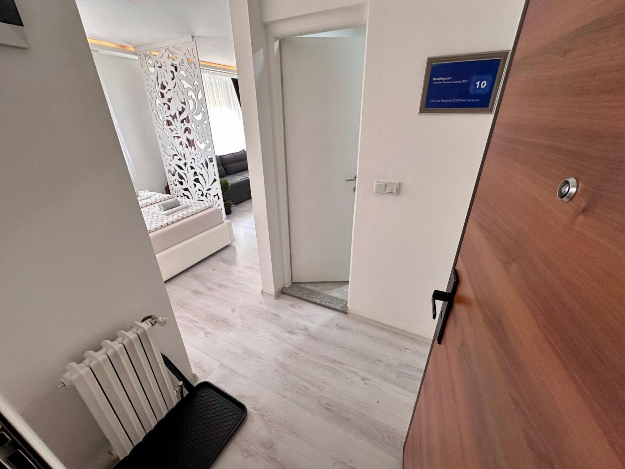 Greylux Heart Of Oldtown Sarajevo Apartment Exterior photo